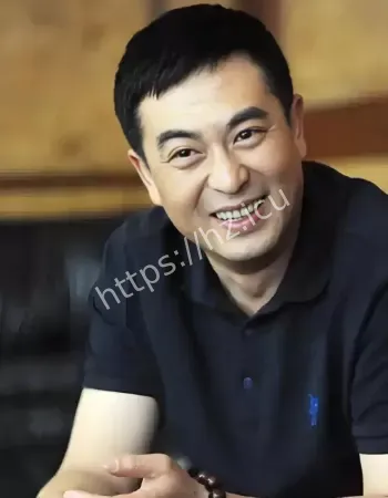 张嘉益全网喊舅